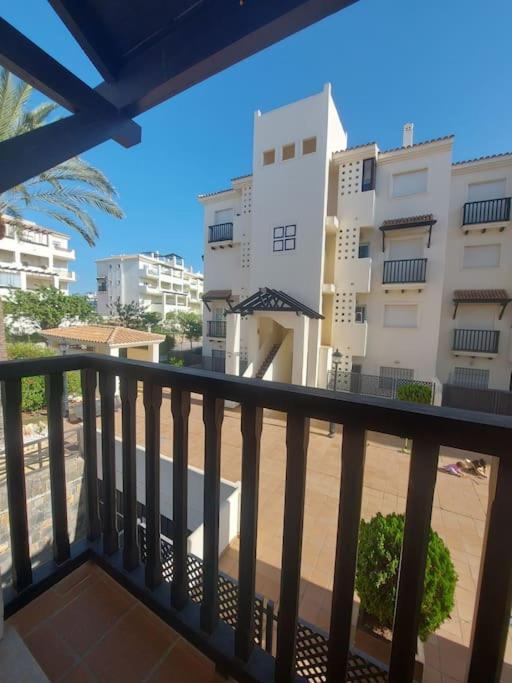 Apartamentos Residencial Duquesa San Luis de Sabinillas Dış mekan fotoğraf